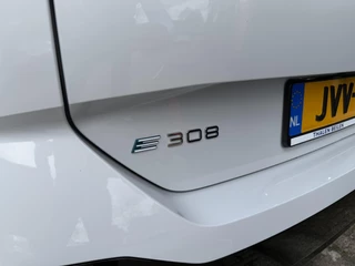 Peugeot e-308 SW GT Avantage EV 54 kWh / 47