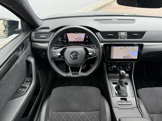Škoda Superb Combi 1.4 TSI iV 218pk Sportline Business / 7