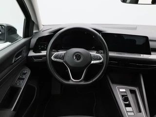 Volkswagen Golf 1.5 eTSi 150 Pk Automaat Style | Adaptive Cruise | Climatronic | Camera | CarPlay | Navigatie | 17 Inch / 34