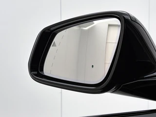 BMW 1-serie M135i xDrive | Camera | Stoelverwarming |Harman/Kardon | HeadUp Display | Cruise Control / 25
