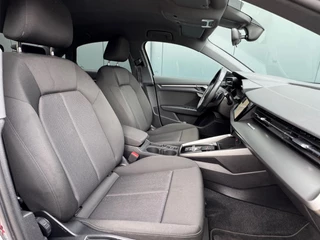 Audi A3 Limousine 30 TFSI AUTOMAAT * Carplay * Climate Control * Parkeersensoren * / 26