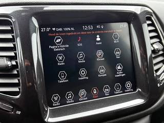 Jeep Compass 4xe 240 Plug-in Hybrid Electric S | Automaat | Cruise control | Navigatie | Camera | Leder / 38