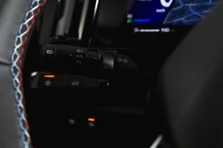 Renault Austral 1.2 E-Tech full hybrid 200 esprit Alpine  | 360 Camera | Elek. Stoelen | Winterpack | Dig. Cockpit | Adapt. Cruise | PDC | NAV+App. Connect | ECC | LM 20" | 9800 / 44