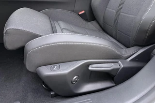 Opel Astra 1.2 Turbo Hybrid GS | NIEUW MODEL | Uit voorraad leverbaar! | Actieprijs inclusief inruilpremie | Matrix LED | Stoel & Stuurverwarming | Adaptive Cruise Control | Navigatie / 15