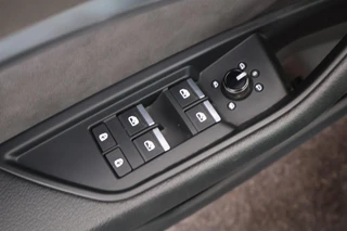 Audi e-tron Sportback 55 408pk quattro S edition 95 kWh SOH 91% Luchtvering 360Camera Nachtzicht Keyless Adaptive cruise / 15