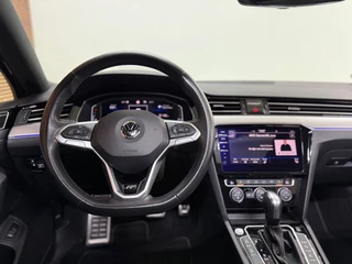 Volkswagen Passat Variant 2.0 TSI R-line Executive Business | VOL! | PANO | IQ.LIGHT | Dynaudio| Virtual | Leder | HuD | Trekhaak / 31