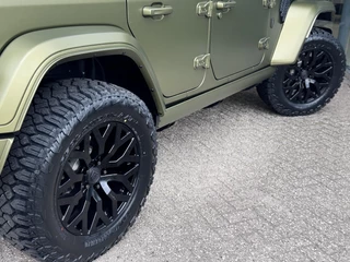 Jeep Wrangler Unlimited 4xe 380 Sahara | BRUTE | Lamborghini Verde Gea | BRASS | / 27