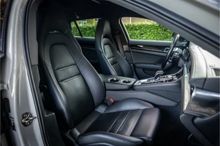 Porsche Panamera Sport Turismo 2.9 4 E-Hybrid 10 Years Edition  Krijt Stoelventilatie 21" Achterasbesturing Soft Close Panorama / 12