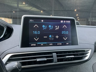 Peugeot 3008 1.2 131pk Allure Automaat Carplay Pano Leer Cam Nav Trekhaak / 20