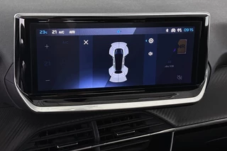 Peugeot 208 1.2 Hybrid 110 e-DCS6 Allure Apple CarPlay Climate Control Parkeersensoren / 16