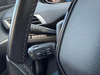 Peugeot 5008 1.2 PureTech Blue Lease Allure  7-Persoons / 26