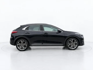 Kia XCeed 1.6 GDi PHEV DynamicLine / 11