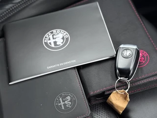 Alfa Romeo Stelvio 2.0 200pk Automaat AWD Sprint | Apple-Android | Parkeercamera | Adaptive Cruise Control / 35