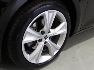 SEAT Leon Sportstourer 1.5 eTSI 150pk DSG-7 FR Business Intense / 12
