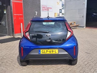 Toyota Aygo X PLAY AIRCO CAMERA AD-CRUISE APPLE/ANDROID NL-AUTO / 10