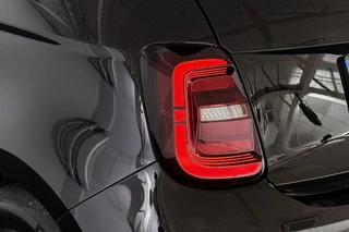 Fiat 500 3+1 Icon 42 kWh Stoelverwarming Camera Apple CarPlay Dodehoek / 20