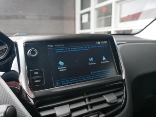 Peugeot 208 1.2 PureTech Signature Nieuwe Riem| Carplay| Stoelverwarming / 10