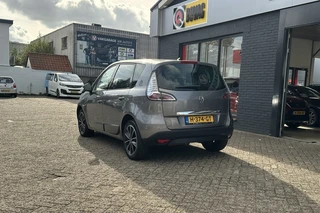 Renault Scénic 1.2 TCe Bose / 10