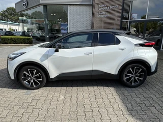 Toyota C-HR 2.0 PLUG-IN HYBRID 220 FIRST EDITION STOEL/STUURVERW BLIND-SPOT PARK-SENSOREN NAVI APPLE/ANDROID EL-ACHTERKLEP 18" LM-VELGEN / 2