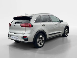 Kia e-Niro DynamicPlusLine 64 kWh | Elektrisch schuifdak | Keyless entry | Stoelverwarming / 5