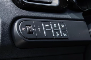 Kia XCeed 1.6 GDi PHEV DynamicLine|Camera|Stoel+Stuurverwarming| / 26