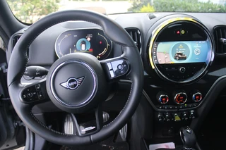 MINI Countryman 1.5 Cooper S E ALL4 Chili / 11