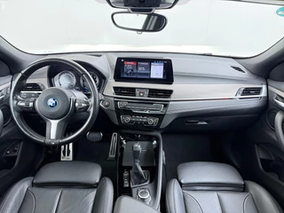 BMW X2 xDrive25e M SPORT Business Edition Plus  BOMVOL | PHEV| PANO| NAP| STOEL + STUURVERWARMING| COMFORT ACCESS| ELEK. ACHTERKLEP| AFNEEMBARE TREKHAAK| HUD| ACHTERUITRIJCAMERA| APPLE CARPLAY / 24