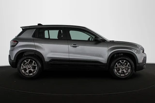 Jeep Avenger 1.2 e-Hybrid Longitude Apple CarPlay 16" LMW / 28