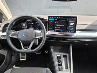 Volkswagen Golf 1.5 eTSI 150pk | Trekhaak | Stoelverwarming | Navi | Cruise | Carplay / 2