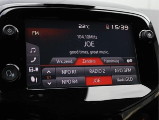 Peugeot 108 1.0 e-VTi Top  | Cruise Control | Camera | Keyless | Org. NL / 42