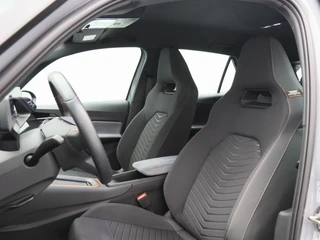 CUPRA Born Business Plus 62 kWh 204 Pk | Stoel/Stuurverwarming | Adaptive Cruise | Climatronic | CarPlay |  18 Inch | 21.452 Km !! / 9