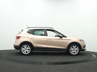 SEAT Arona 1.0 TSI Style Launch | Trekhaak | Navigatie | Camera | Stoelverwarming / 15