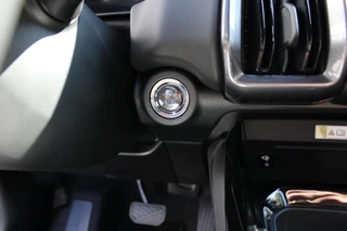 Suzuki e VITARA Style 61 kWh DEMOVOORDEEL, 10 jaar GARANTIE!! / 24