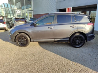 Toyota RAV4 2.5 HYBRID BLACK EDITION / 6