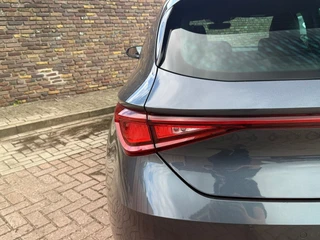SEAT Leon 1.5 eTSI FR Automaat Led Stoelverwarming Virtueel ACC / 15