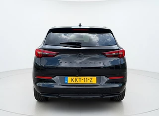 Opel Grandland 1.6 Turbo Plug-In Hybrid GS / 8