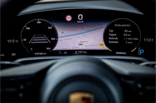 Porsche Taycan 4S Performance 93 kWh Vierwielbesturing Innodrive Matrix Bose / 21