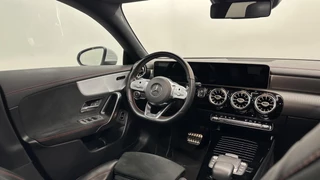 Mercedes-Benz CLA Shooting Brake 180 Business Solution AMG PANO CAMERA CRUISE. / 26