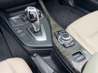 BMW 2 Serie Cabrio 220i  | NL auto | 2e eigenaar | PDC | Navi | Leder | Stoelverw. | / 28