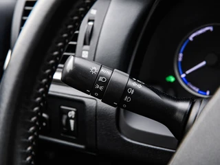 Lexus CT 200h Hybrid | Camera | Navi | Alcantara | Climate control | Cruise control | DAB+ | Trekhaak | Bluetooth / 28