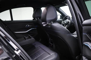 BMW 3 Series 330e M-Sport / 17
