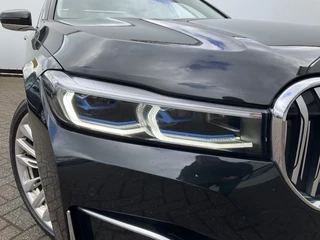 BMW 7 Serie 730d xDrive ACC Pano Softclose 4wielsturing High Executive HUD / 49