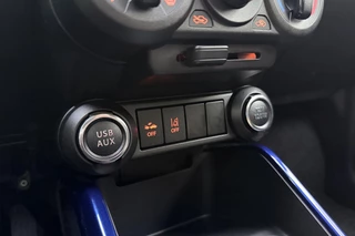 Suzuki Ignis 1.2 Smart Hybrid Select 83pk | Automaat | Airco | Lichtmetalen Velgen | Camera | Stoelverwarming | Apple Carplay Android Auto | 6.000km! / 25