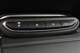Jeep Avenger 1.2 e-Hybrid Summit Keyless Navigatie Elektrische Achterklep / 26