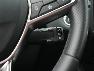 Renault Captur 1.8 E-Tech full hybrid 160 techno Automaat Private Lease 509 pm / 37