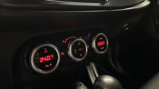Alfa Romeo Giulietta 1.4 Turbo MultiAir Super AUTOMAAT ECC CRUISE NAVI. / 39