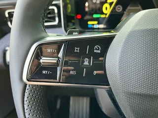 Renault 5 Comfort Range Techno 52 kWh  | V2G | Harman Kardon | Winter Pack | Pack Advanced Driving Assist | 18Inch Chrono | Two-Tone | Stoel+Stuurverwarming | Blindspot | Navigatie | Apple CarPlay/Android Auto / 21