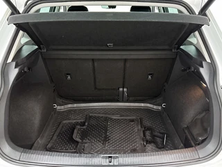 Volkswagen Tiguan 1.5 TSI Life Business | Camera | Stoel-/Stuurverwarming | Adaptive Cruise | CarPlay | / 28