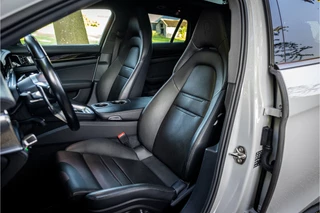 Porsche Panamera Sport Turismo 2.9 4 E-Hybrid 10 Years Edition  Krijt Stoelventilatie 21" Achterasbesturing Soft Close Panorama / 6