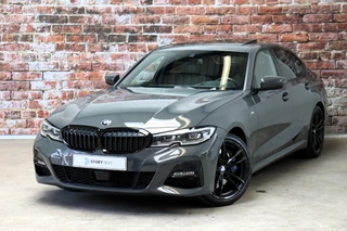 BMW 3 Serie Sedan 330i High Executive M Sport Pakket Automaat  / Live Cockpit Professional / Schuif-/kanteldak / M Sportremsysteem / Leder / Shadow Line / 19 Inch / Extra Getint Glas / Stoelverwarming / Climate Control / Parkeersensoren voor+achter / Stuurwiel Verwambaar / Hifi